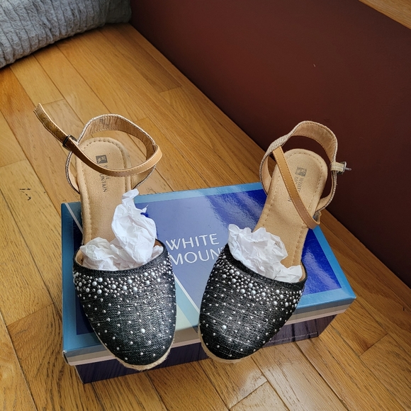 White Mountain Shoes - White Mountain Black Sailboat Espadrille Sandals Size 8M